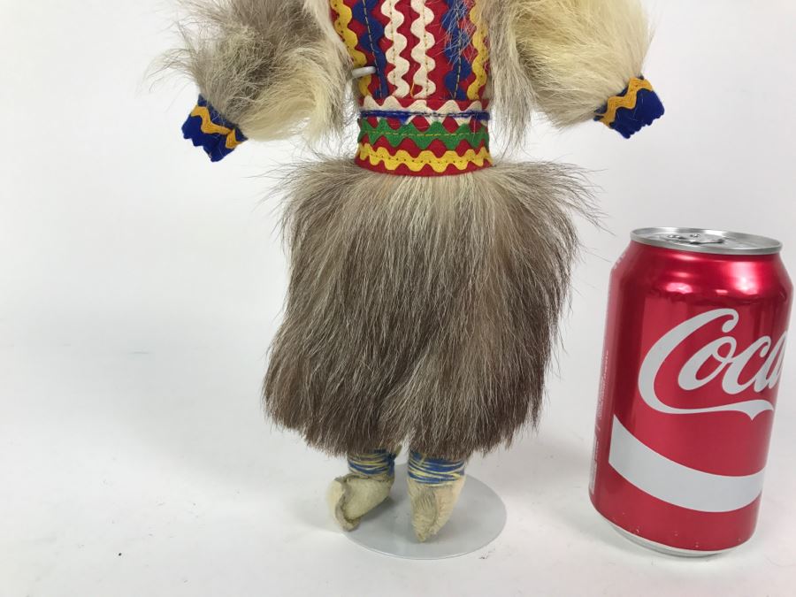 Vintage Doll With Real Fur Clothing [Photo 5]