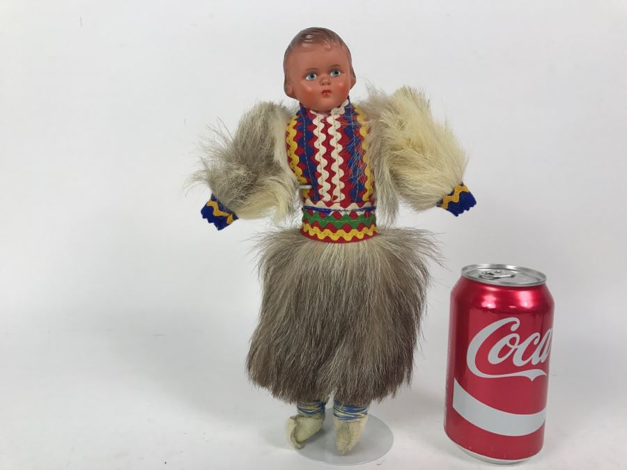 Vintage Doll With Real Fur Clothing [Photo 2]