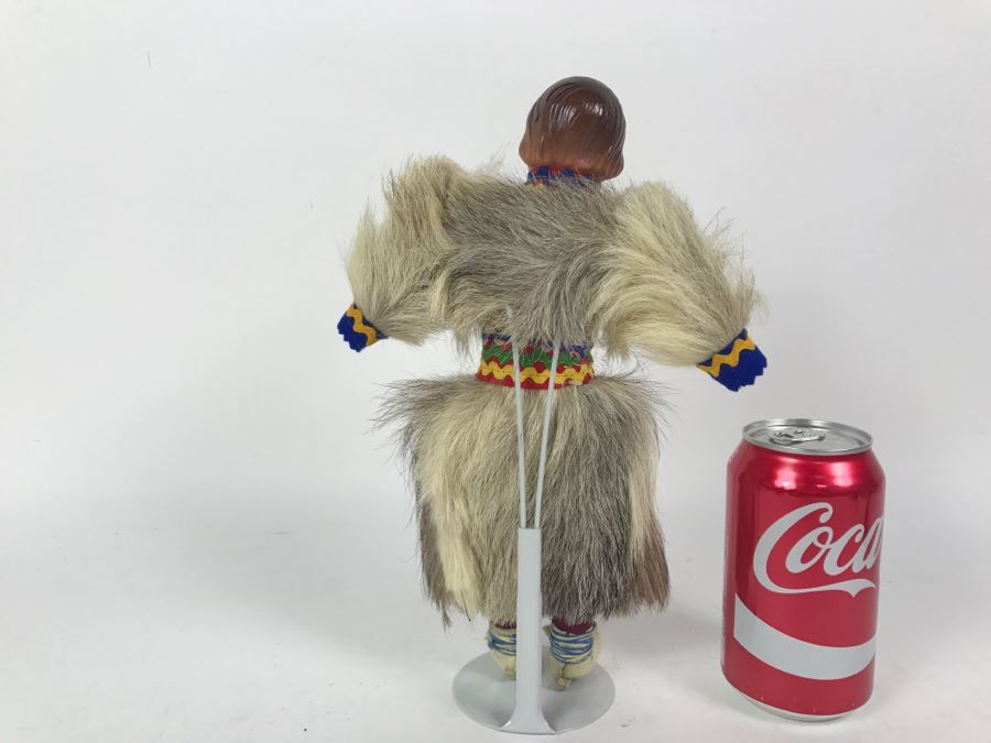 Vintage Doll With Real Fur Clothing [Photo 6]