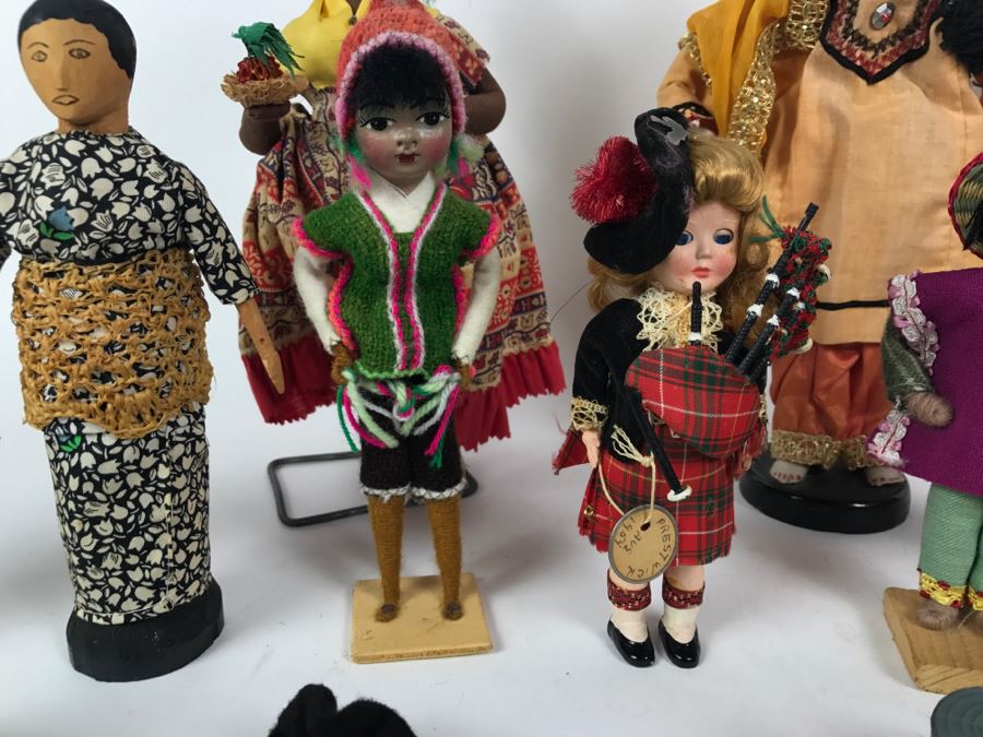 Collection Of Vintage International Dolls - See All Photos [Photo 16]