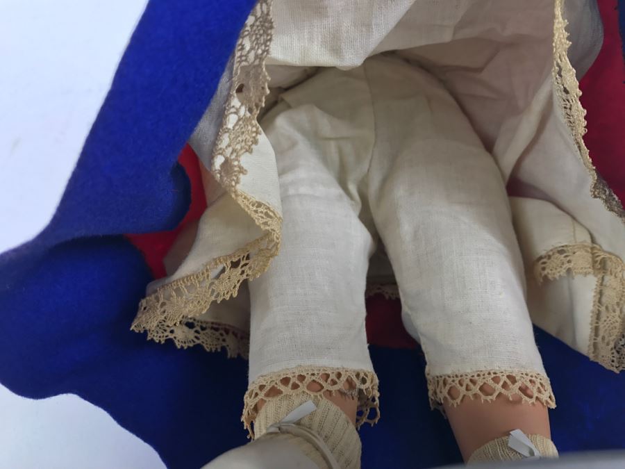 Vintage International Doll [Photo 8]