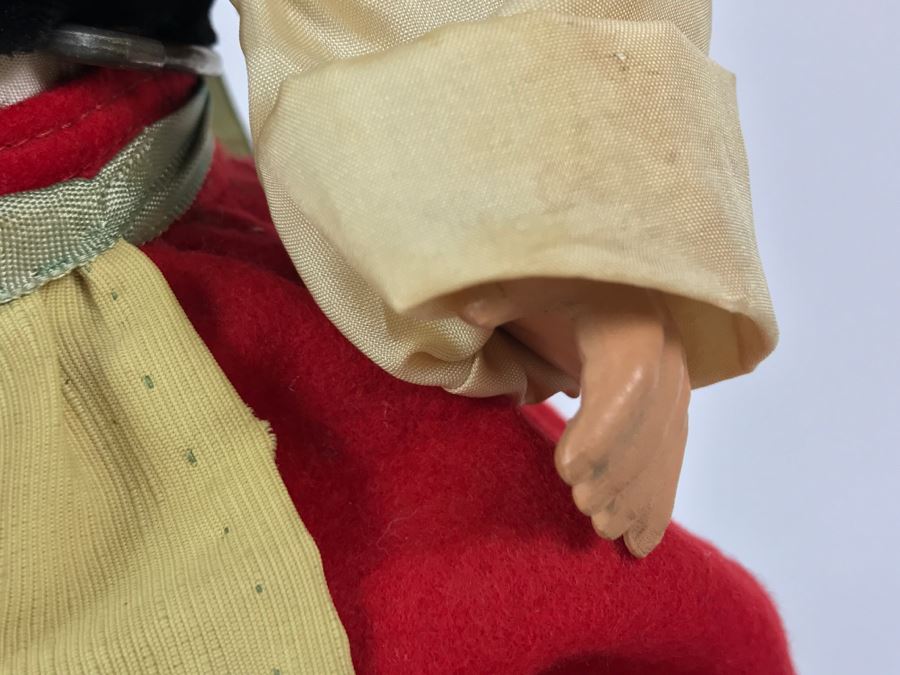 Vintage International Doll [Photo 4]