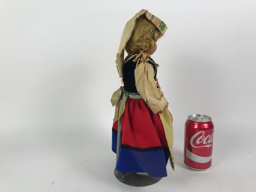 Vintage International Doll [Photo 6]