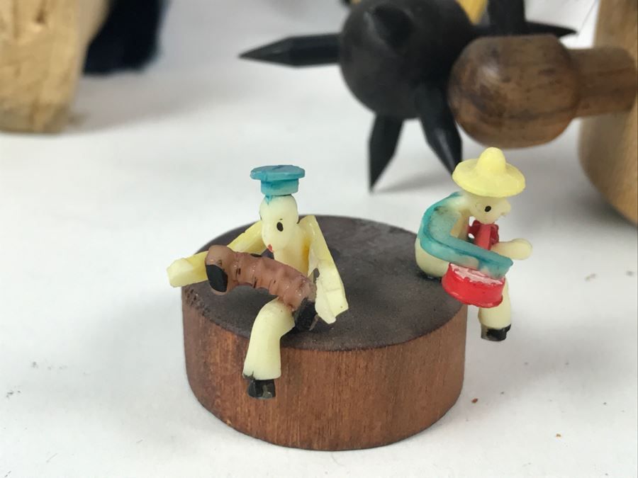 Collection Of Vintage International Dolls - See All Photos [Photo 3]