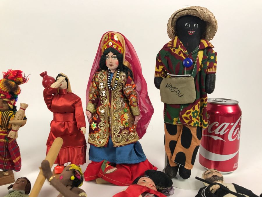 Collection Of Vintage International Dolls - See All Photos [Photo 18]