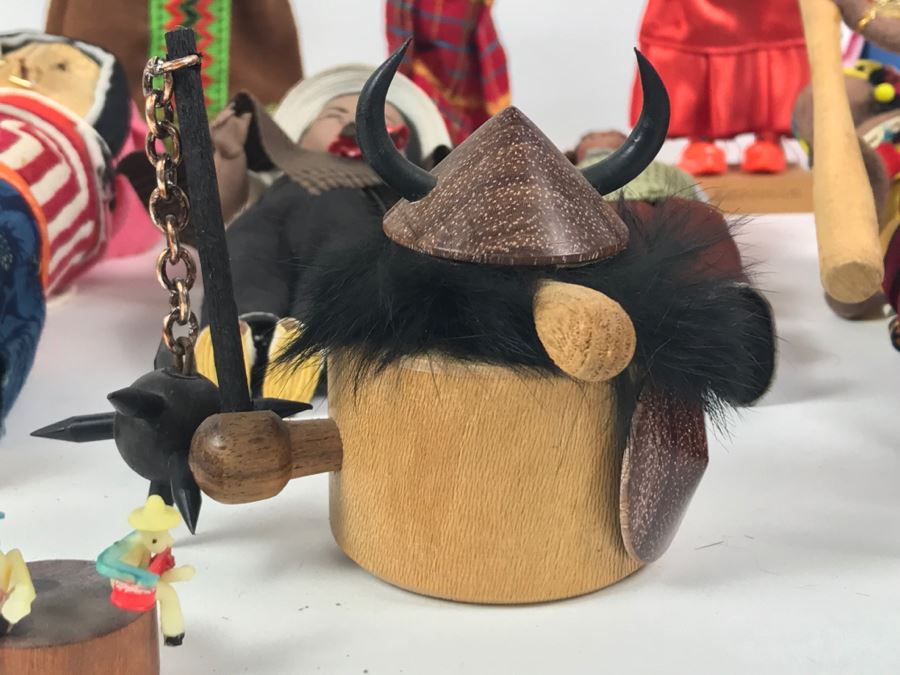 Collection Of Vintage International Dolls - See All Photos [Photo 5]