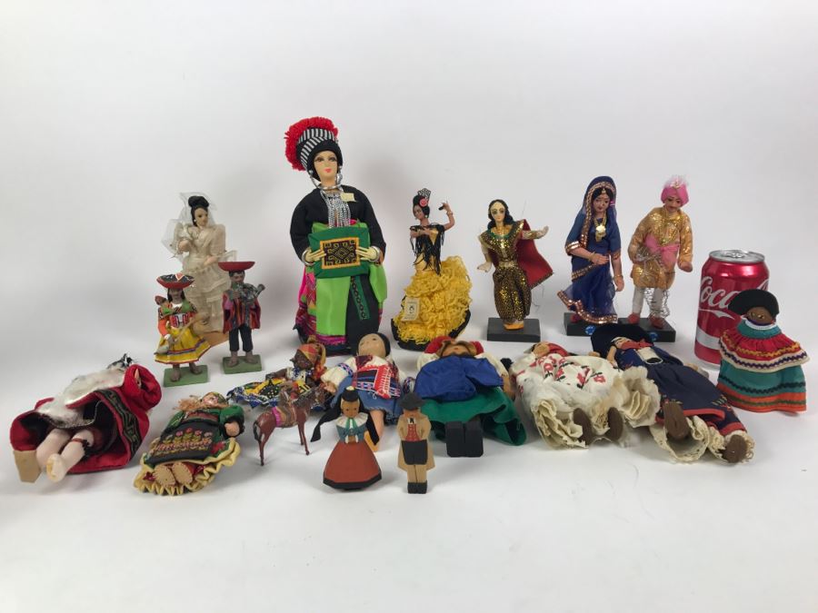 Collection Of Vintage International Dolls - See All Photos