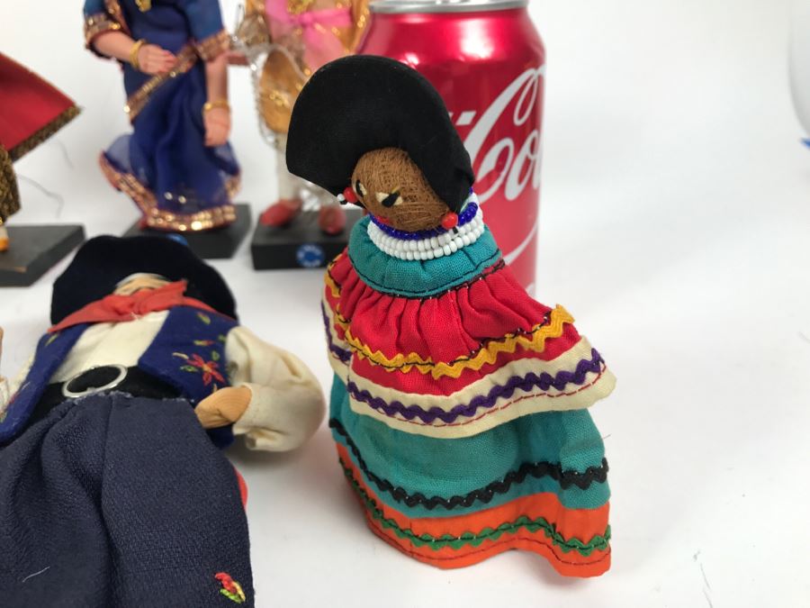 Collection Of Vintage International Dolls - See All Photos [Photo 11]