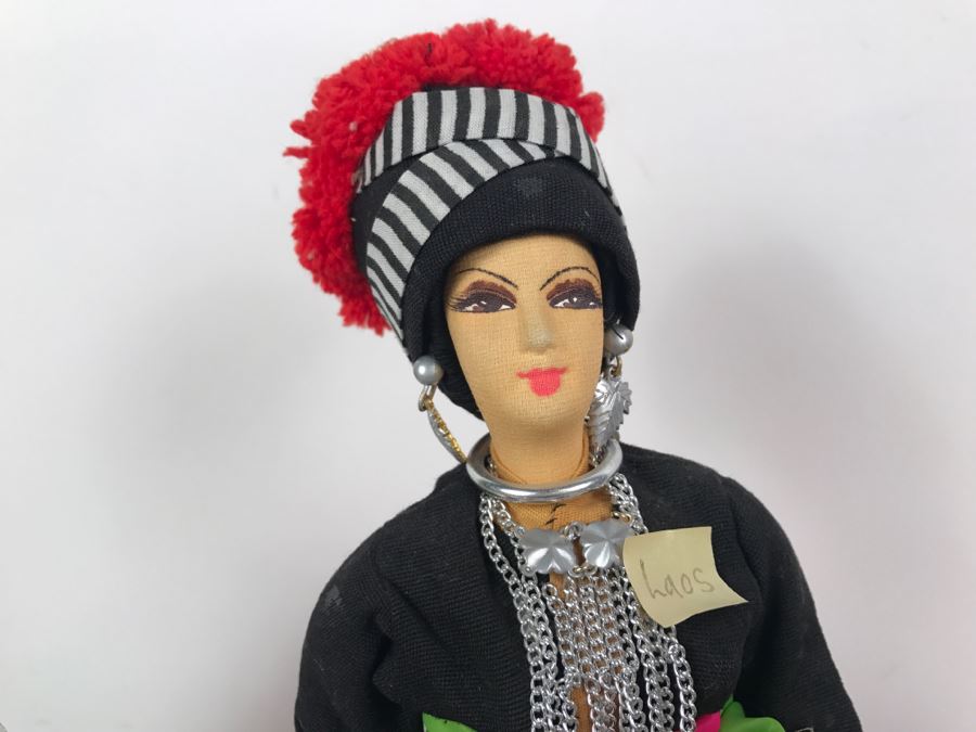 Collection Of Vintage International Dolls - See All Photos [Photo 17]