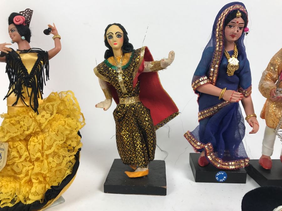 Collection Of Vintage International Dolls - See All Photos [Photo 13]