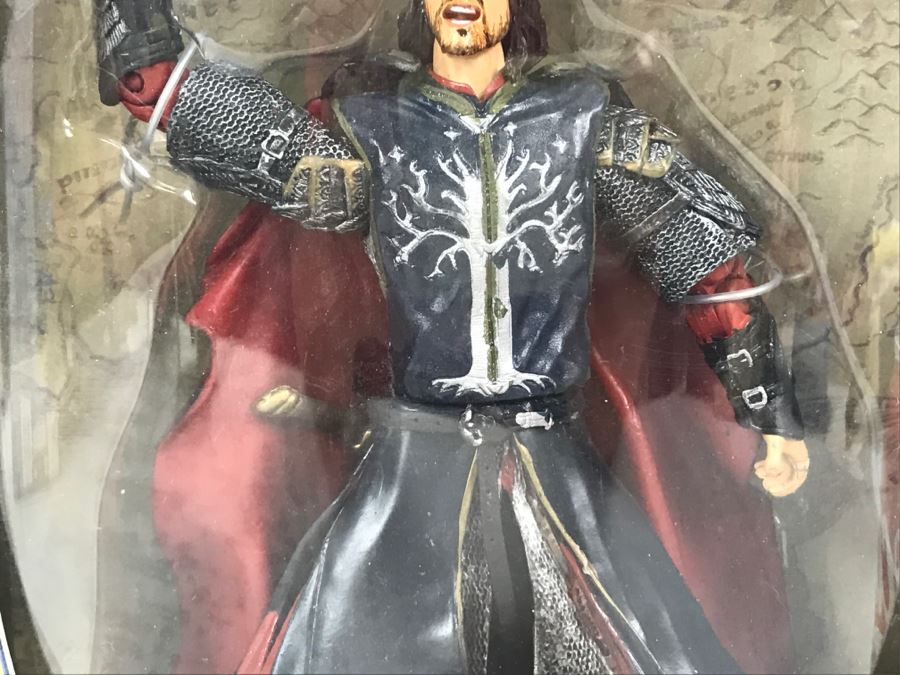 Toy Biz The Lord Of The Rings The Return Of The King Super Poseable Pelennor Fields Aragorn Action Figure New In Box 2003 [Photo 4]