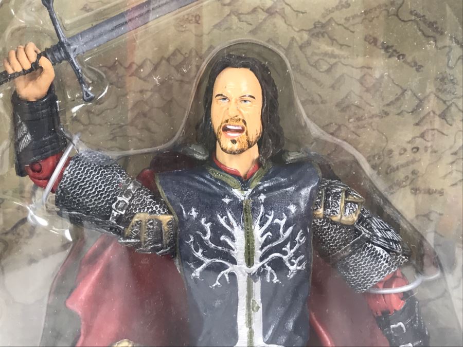 Toy Biz The Lord Of The Rings The Return Of The King Super Poseable Pelennor Fields Aragorn Action Figure New In Box 2003 [Photo 3]