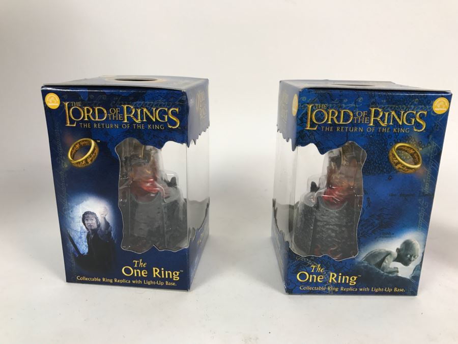 Pair Of Toy Biz The Lord Of The Rings The Return Of The King The One Ring Action Figure New In Box 2003 [Photo 6]