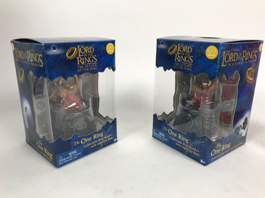 Pair Of Toy Biz The Lord Of The Rings The Return Of The King The One Ring Action Figure New In Box 2003 [Photo 3]