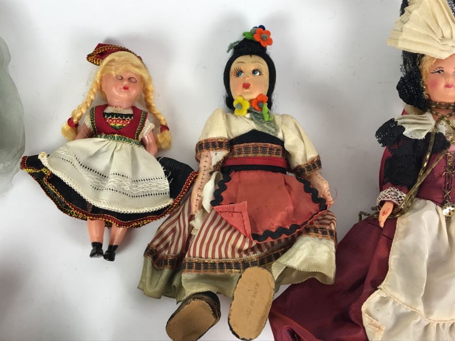 Collection Of Vintage International Dolls - See All Photos [Photo 4]