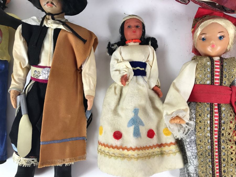 Collection Of Vintage International Dolls - See All Photos [Photo 12]