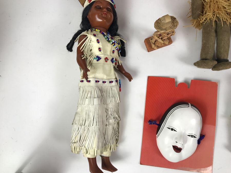 Collection Of Vintage International Dolls - See All Photos [Photo 10]