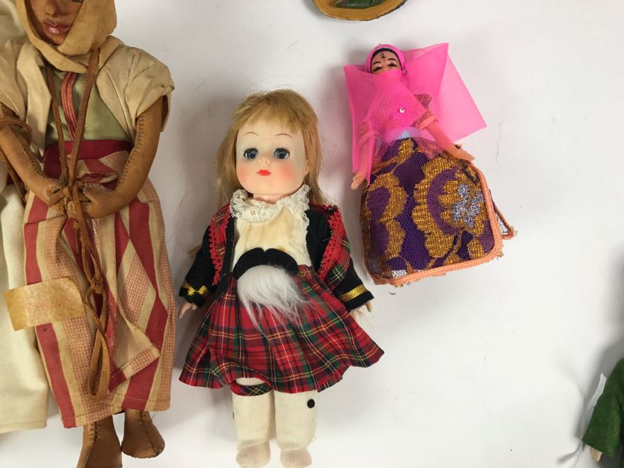 Collection Of Vintage International Dolls - See All Photos [Photo 18]