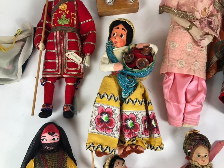 Collection Of Vintage International Dolls - See All Photos [Photo 14]