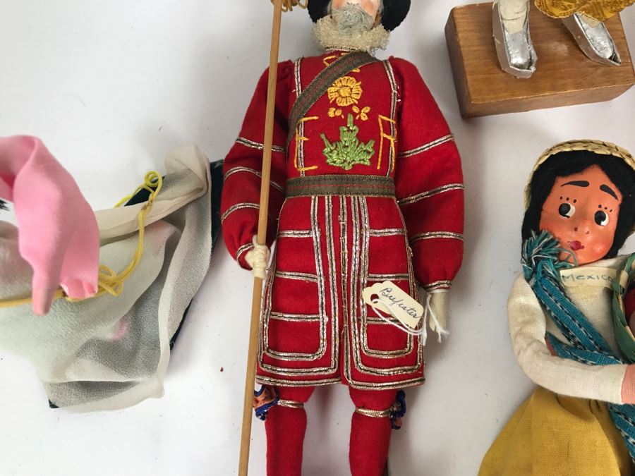 Collection Of Vintage International Dolls - See All Photos [Photo 19]
