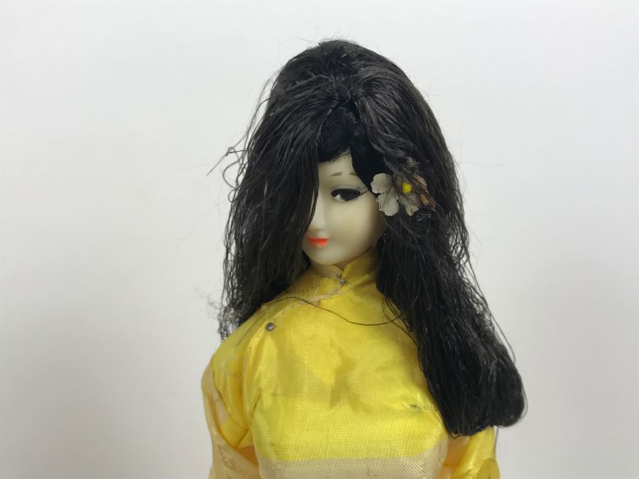 Collection Of Vintage International Dolls - See All Photos [Photo 28]