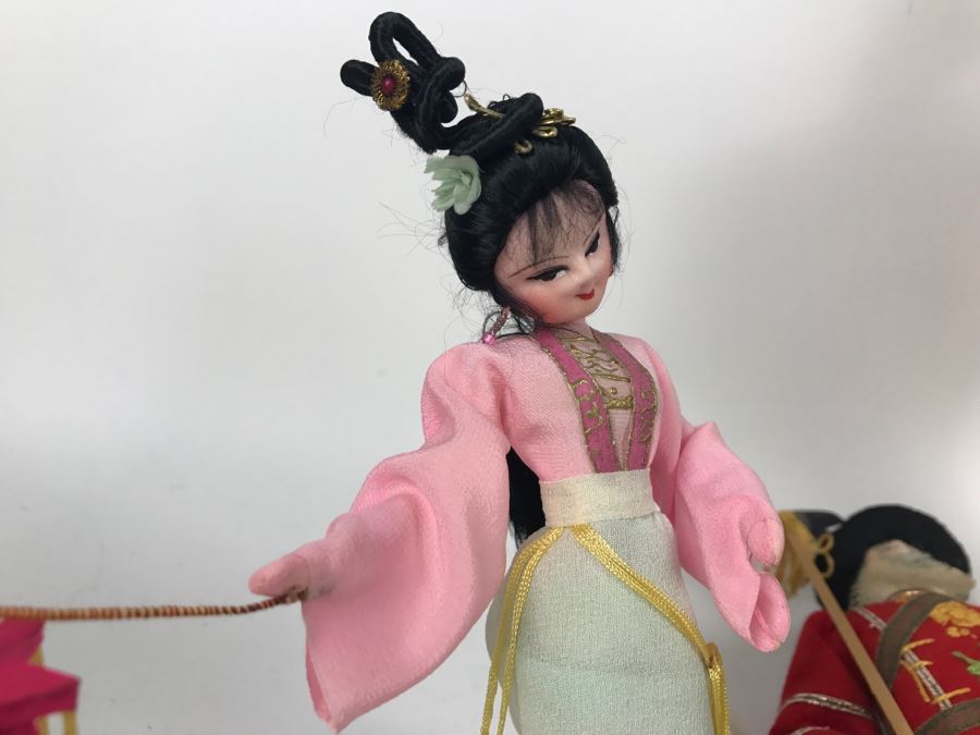 Collection Of Vintage International Dolls - See All Photos [Photo 24]