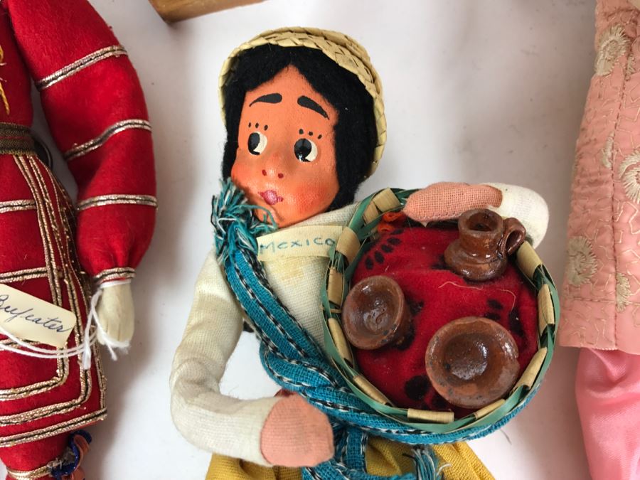 Collection Of Vintage International Dolls - See All Photos [Photo 15]