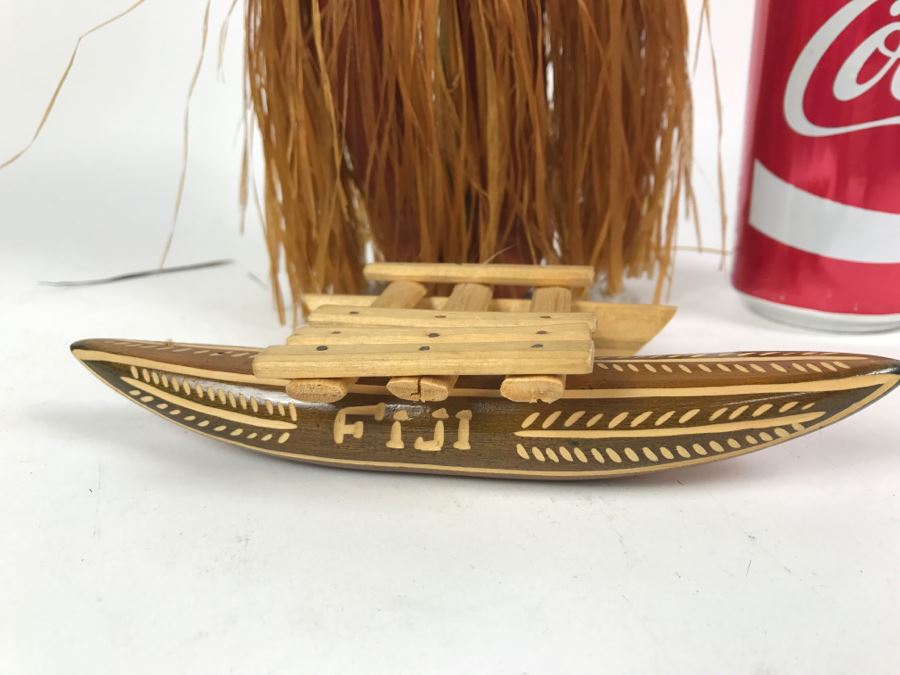 Vintage Large Hand Made Tahiti Doll With Fiji Catamaran Model [Photo 4]