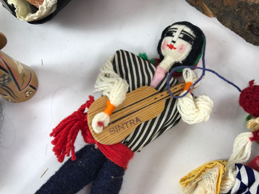 Collection Of Vintage International Dolls - See All Photos [Photo 21]