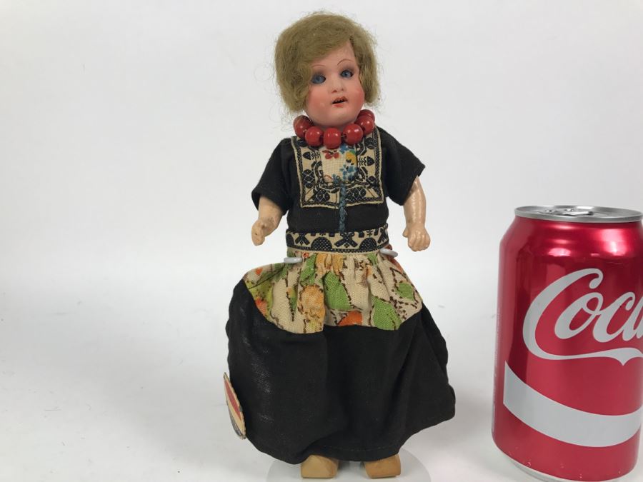 Vintage N.W. Bouwes Edam Doll Made In Holland [Photo 1]
