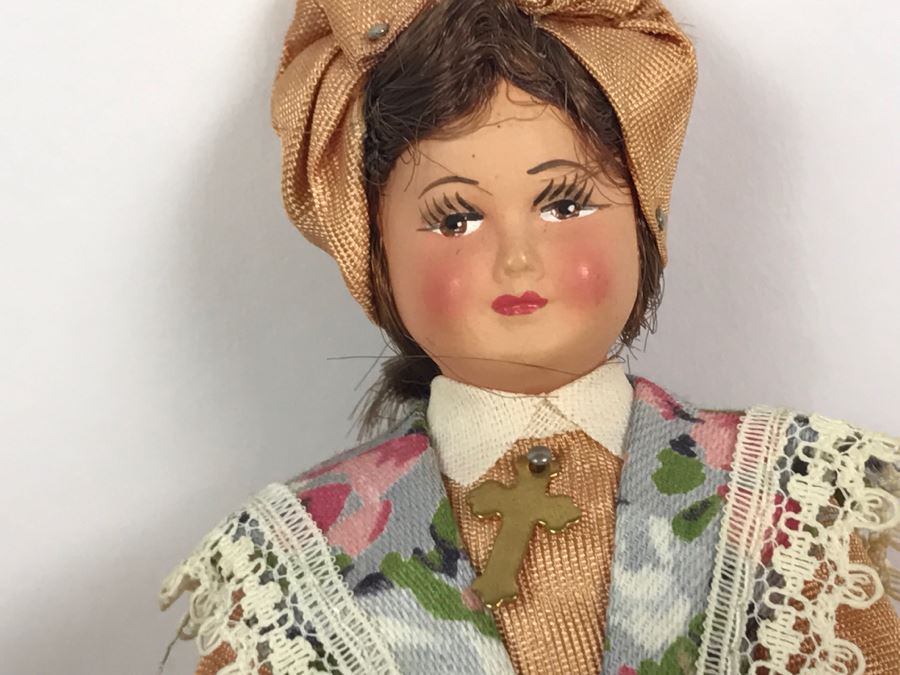 Pair Of Vintage Dolls Including A Le Minore Bretagne  [Photo 5]