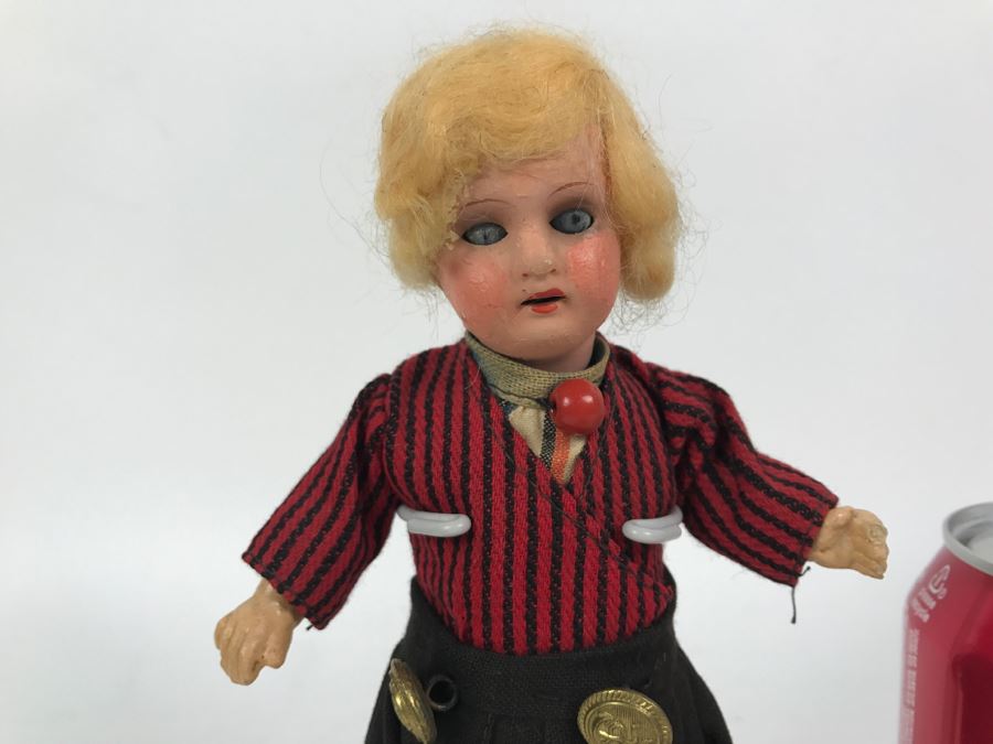 Vintage Doll [Photo 2]