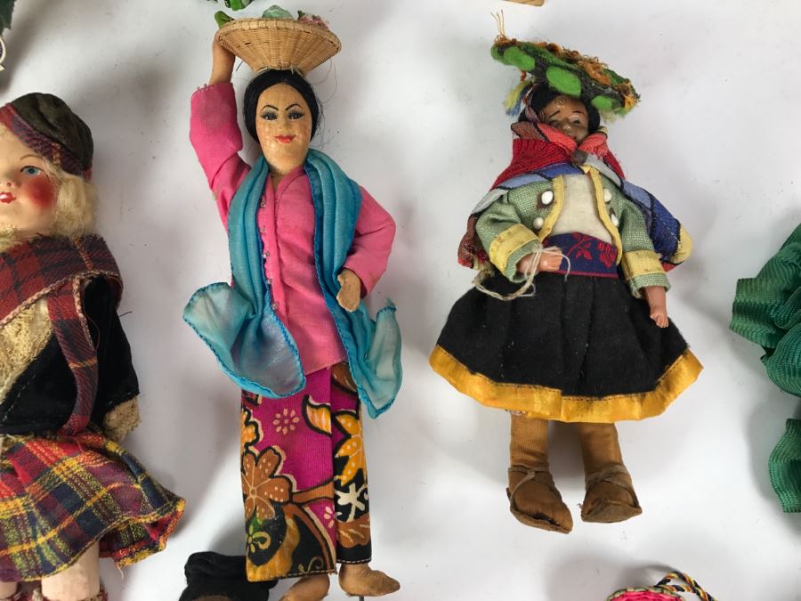Collection Of Vintage International Dolls - See All Photos [Photo 15]