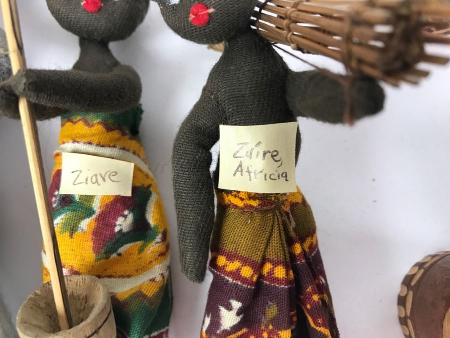 Collection Of Vintage International Dolls - See All Photos [Photo 4]