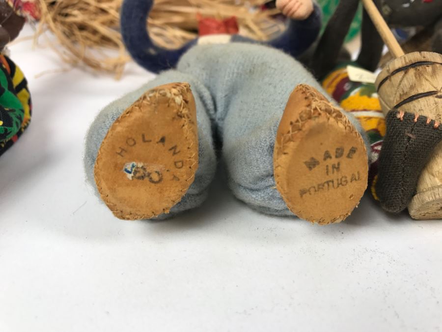 Collection Of Vintage International Dolls - See All Photos [Photo 7]