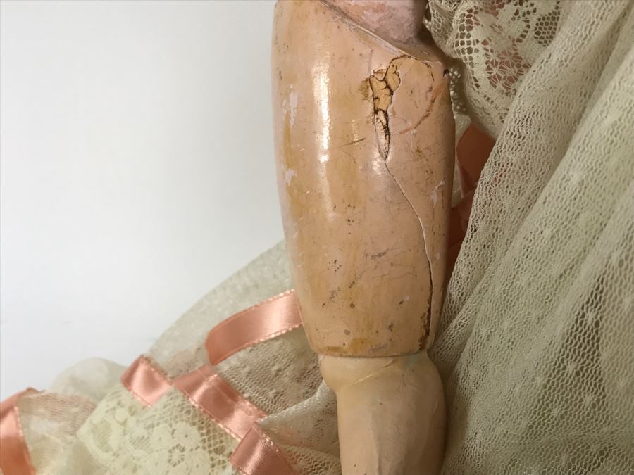 Large TETE JUMEAU Highly Collectible Gorgeous French Doll [Photo 11]