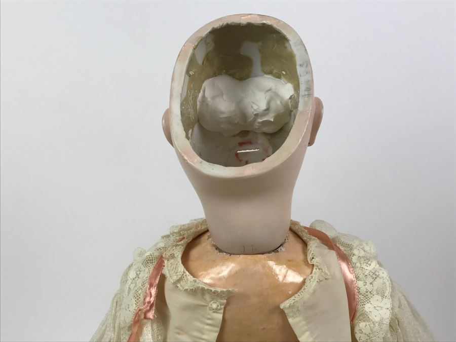 Large TETE JUMEAU Highly Collectible Gorgeous French Doll [Photo 18]