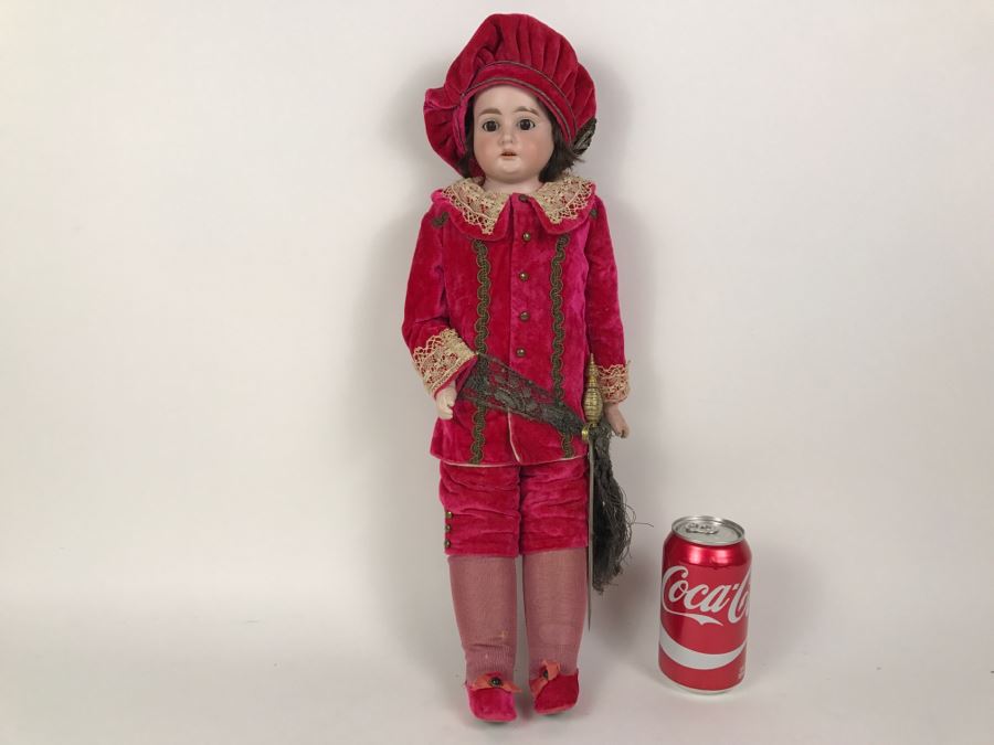 Gorgeous Vintage Doll Believed To Be ARMAND MARSEILLE Germany 3200 M3DEP? Leather Cloth Body And Detailed Sword And Costume [Photo 1]
