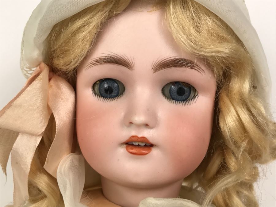 Large Vintage Heinrich Handwerck Simon & Halbig Doll Made In Germany [Photo 3]