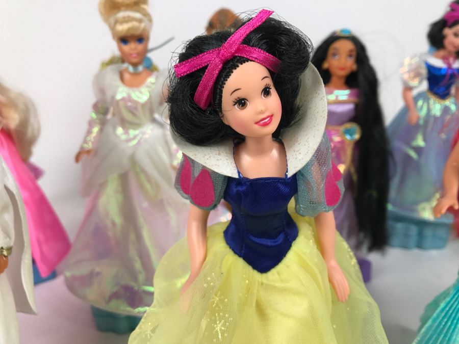 (15) Disney Dolls [Photo 3]