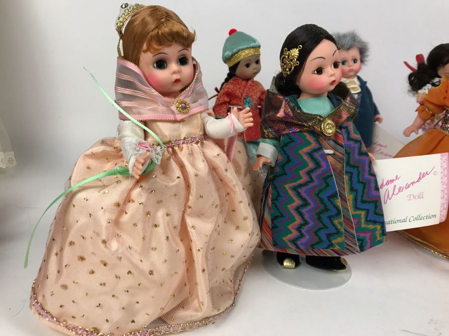 (10) Madame Alexander Dolls [Photo 10]