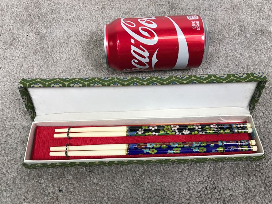 Pair Of Vintage Cloisonne Chopsticks In Original Presentation Box [Photo 1]