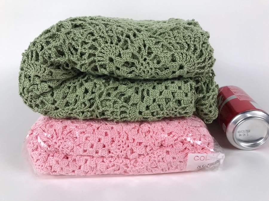 Green And Pink Crocheted Bedspread Or Tablecloth [Photo 6]