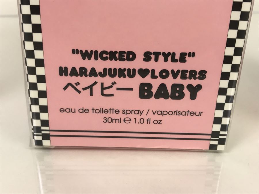 Pair Of New Japanese Fragrances Harajuku Lovers Plus Mickey Mouse And Minnie Mouse Valentines Heart Shaped Box [Photo 10]