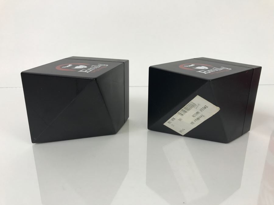 Pair Of Emily The Strange Watches New In Box [Photo 8]