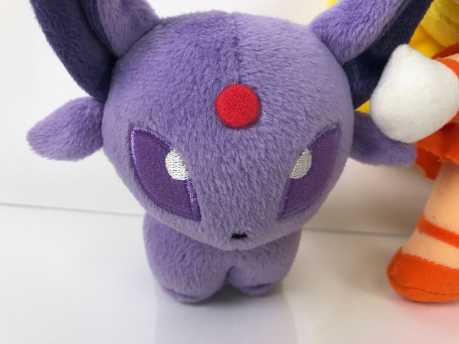 Sailor Moon Trading Cards, (3) Sailor Moon Plush Toys, (2) Pokemon Plush Toys And Japanese Organizer Mamaja Naiyo.Konaideyo [Photo 12]