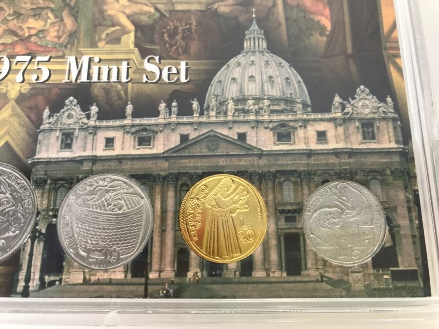 Holy Year 1975 Mint Set Vatican State Arms The Morgan Mint [Photo 5]