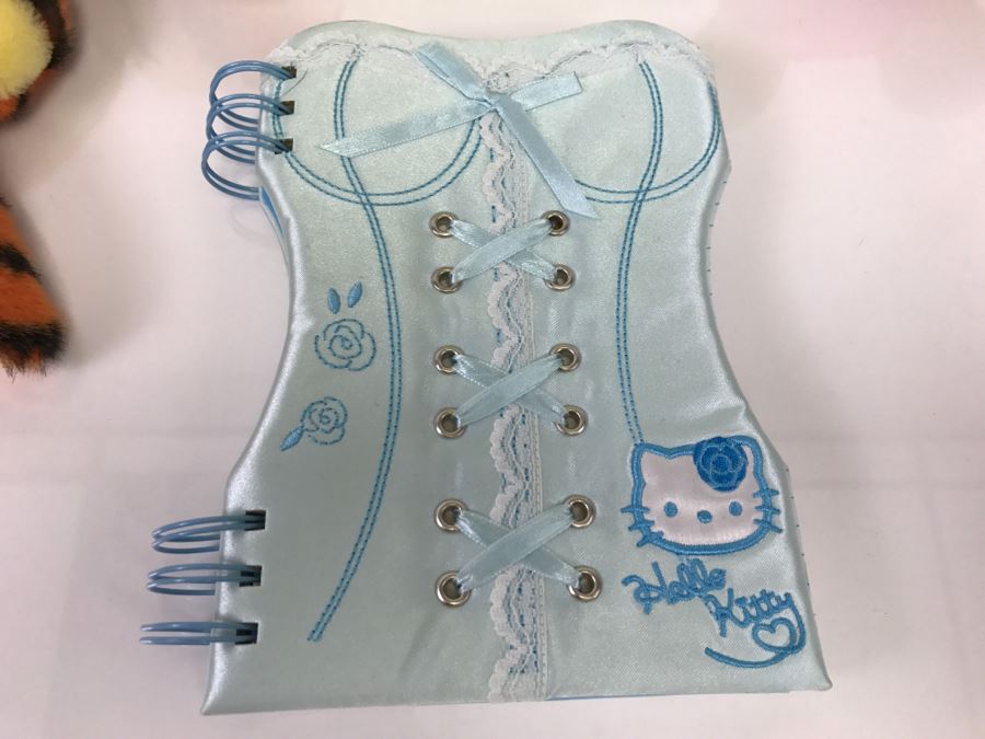 Disney, Hello Kitty And Japanese Plush Toys And Pillows [Photo 15]