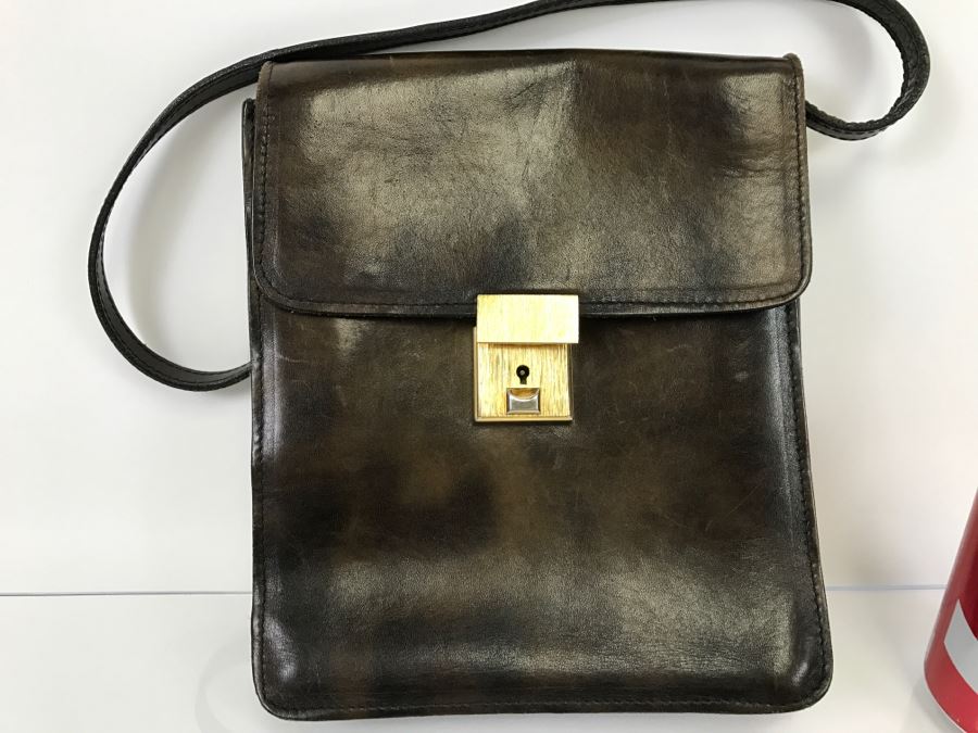 Brown Leather Vintage Handbag With Lock And Key [Photo 2]