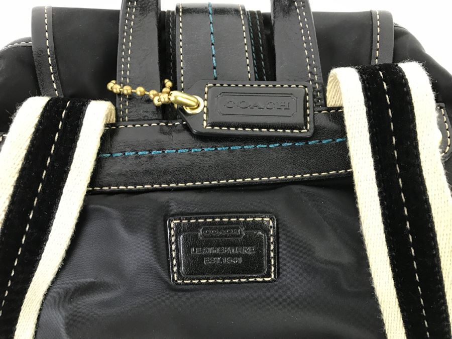 COACH Black Handbag Backpack Like New [Photo 5]
